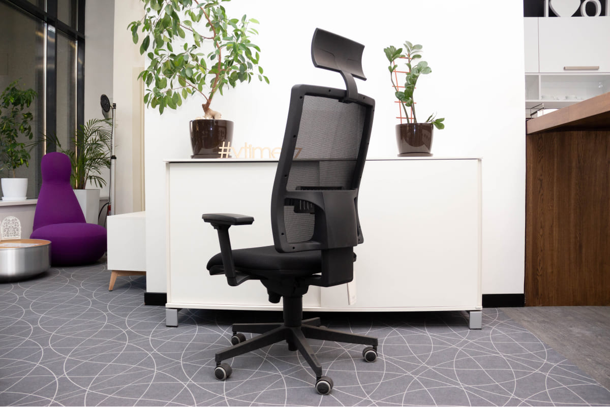 Кресло офисное Knoll International - CO Rete 2